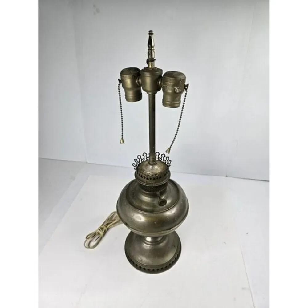 Collectable Vintage Antique Aladdin Oil‎ Lamp Converted Electric Light Vtg Rare